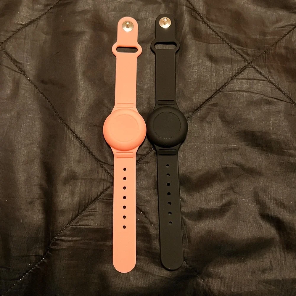 Lot of 2 AirTag Wristbands new